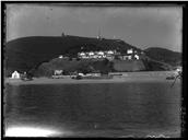 Vista parcial da vila e da baía de Sesimbra