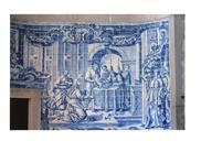 Painel de azulejos com a cena Apresentação no Templo